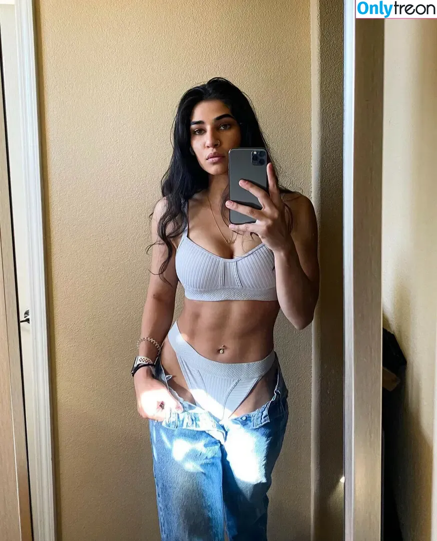 Naila Iqbal nude photo #0002 (NylaWHO / NylaWHO1 / alienalianz)