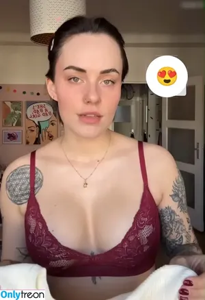  nude photo #0001