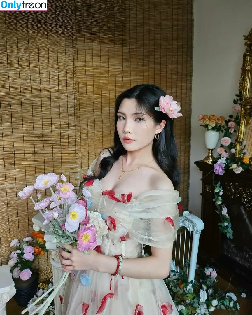 nanababbbyy nude photo #0001 (nana fang / nanababy1999)