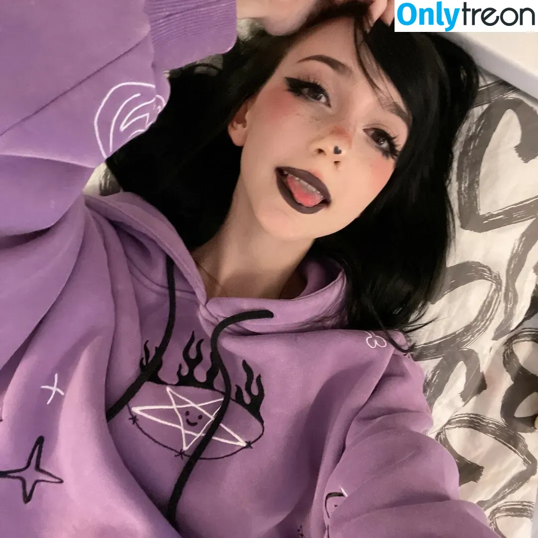Nananightray голая photo #0026 (nsaneee)