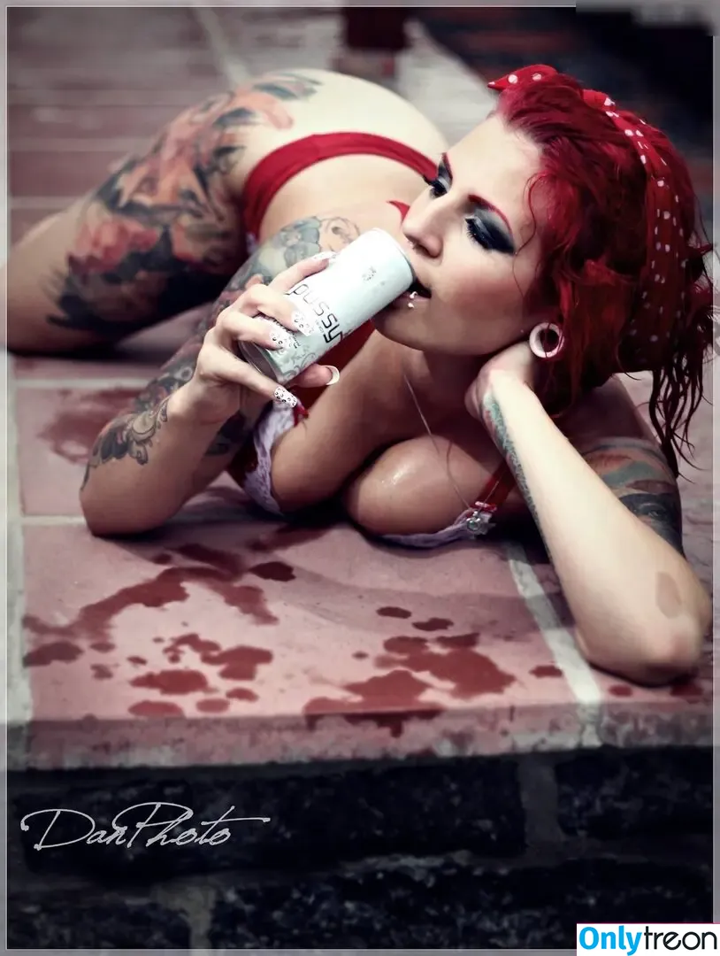 Nancy Mietzi nude photo #0010 (frau_mietziii_ink)