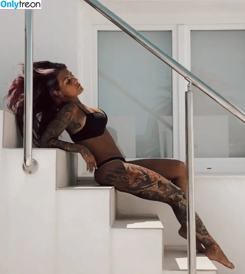Nancy Mietzi nude photo #0111 (frau_mietziii_ink)