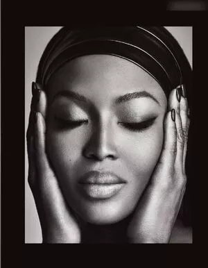 Naomi Campbell / NaomiCampbell / misscampbell / naomi nude photo #0017