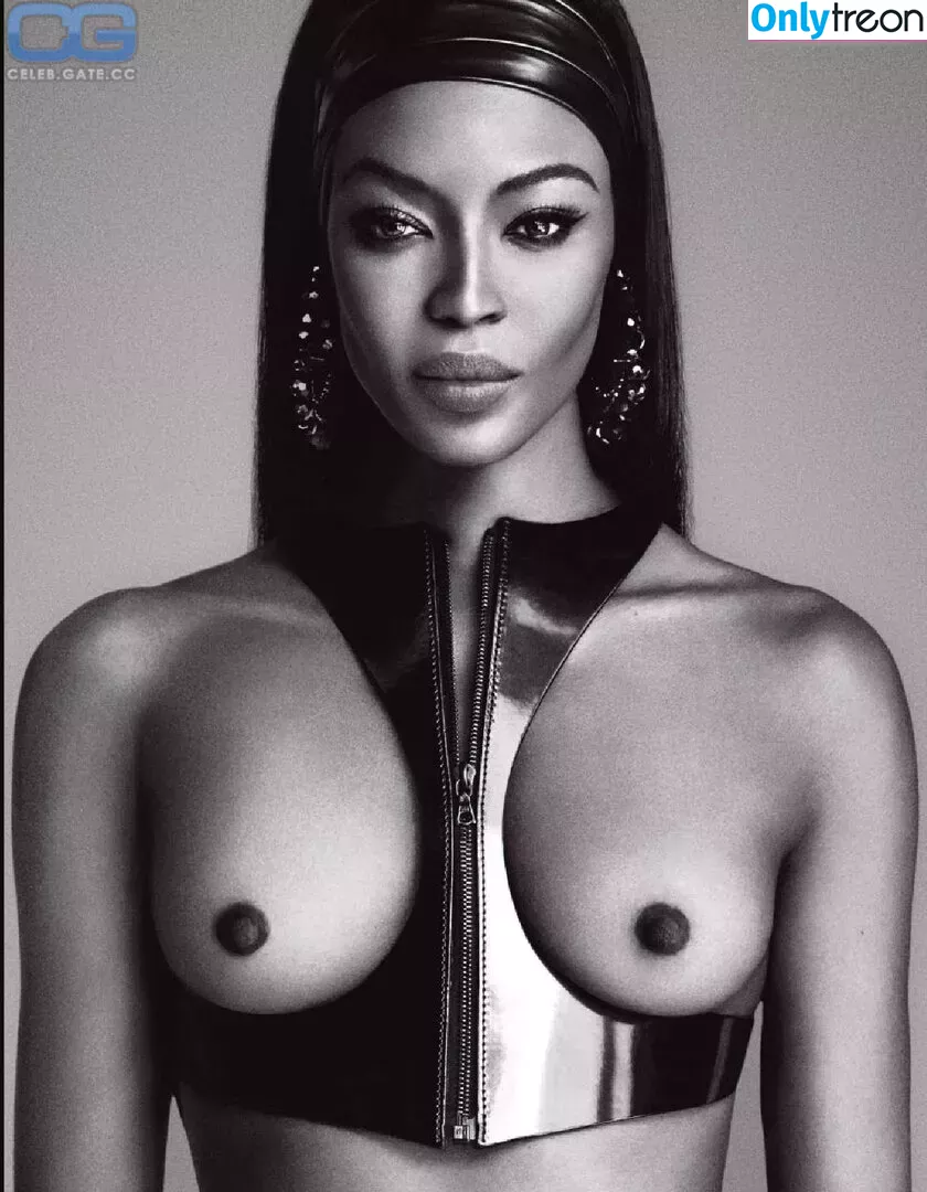 Naomi Campbell голая photo #0009 (NaomiCampbell / misscampbell / naomi)