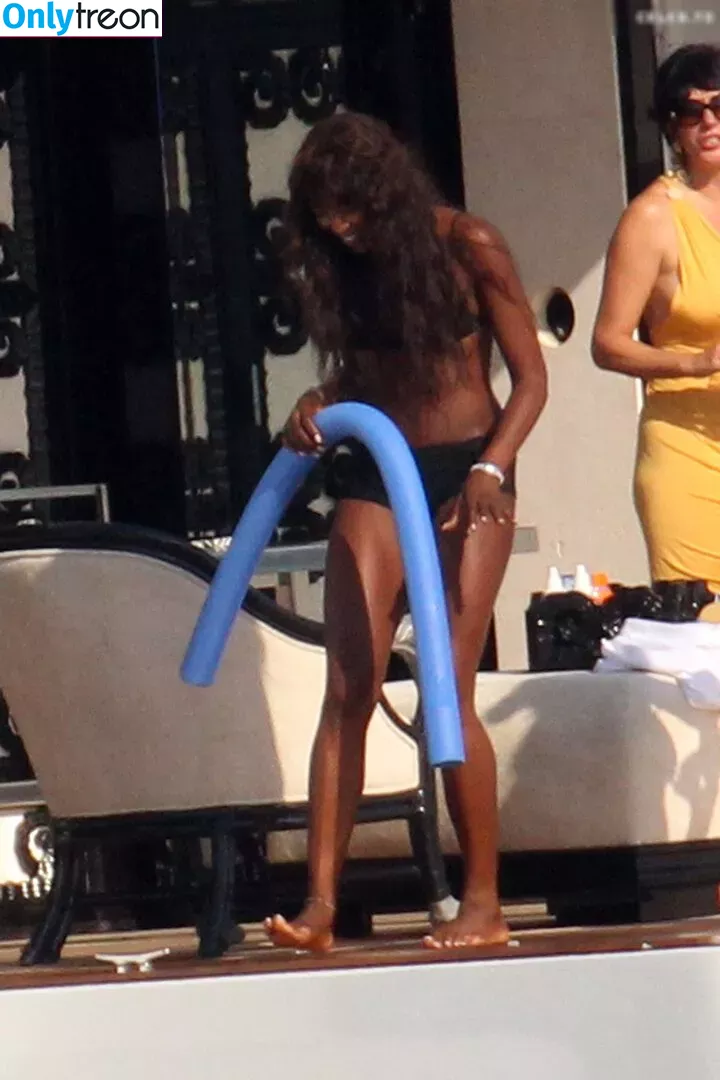 Naomi Campbell nude photo #0190 (NaomiCampbell / misscampbell / naomi)