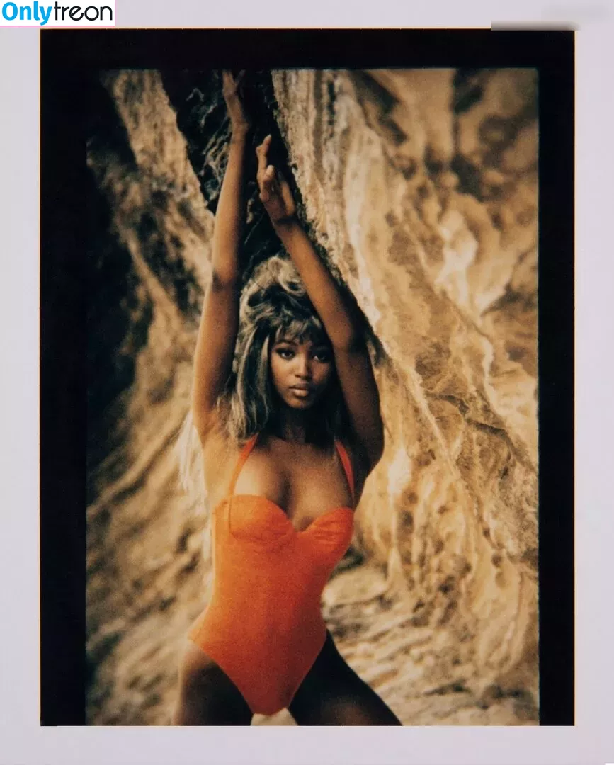 Naomi Campbell nude photo #0284 (NaomiCampbell / misscampbell / naomi)