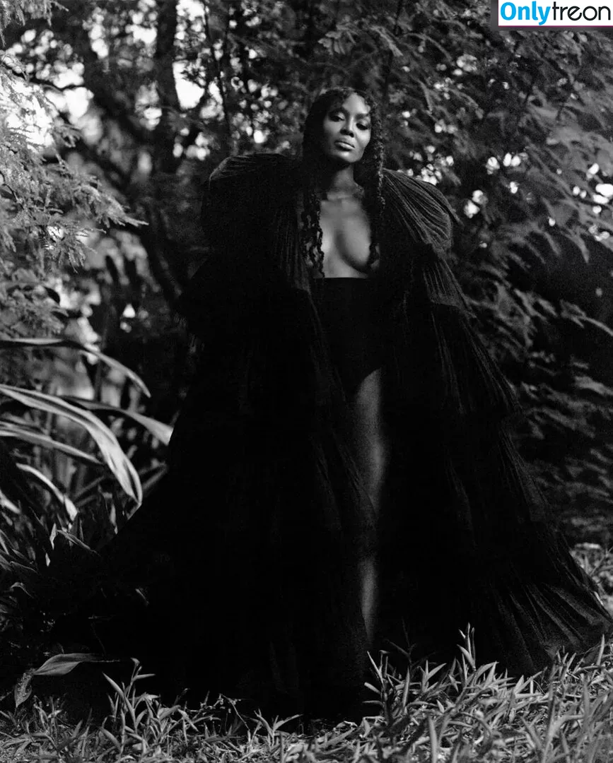 Naomi Campbell голая photo #0438 (NaomiCampbell / misscampbell / naomi)