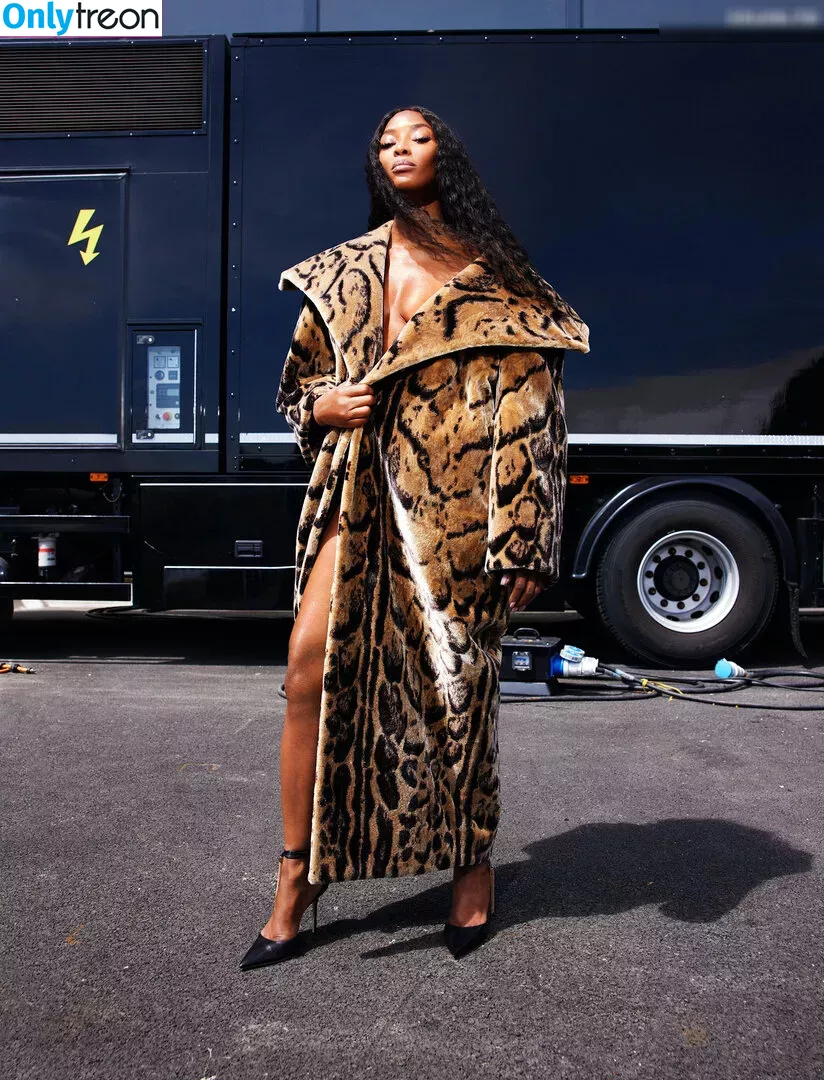 Naomi Campbell голая photo #0443 (NaomiCampbell / misscampbell / naomi)