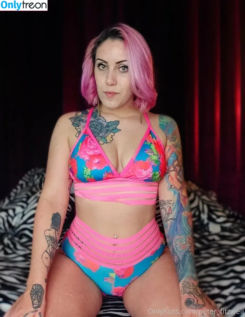 naomi_foxxx голая photo #0014 (msnaomifoxx / naomifoxxx)