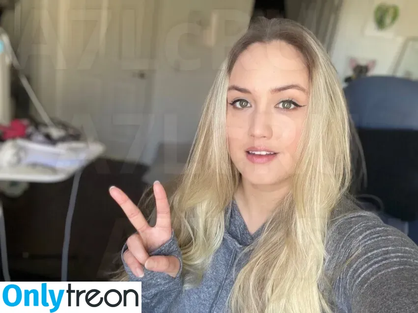 Naomi Kyle голая photo #0029 (NaomiKyle / thenaomikyle)