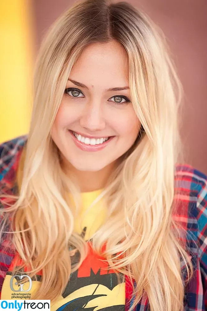 Naomi Kyle голая photo #0204 (NaomiKyle / thenaomikyle)