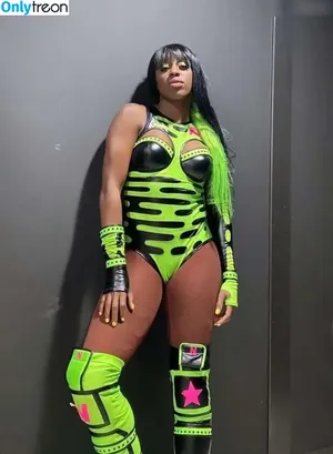 Naomi / trinity_fatu фото голая #0060