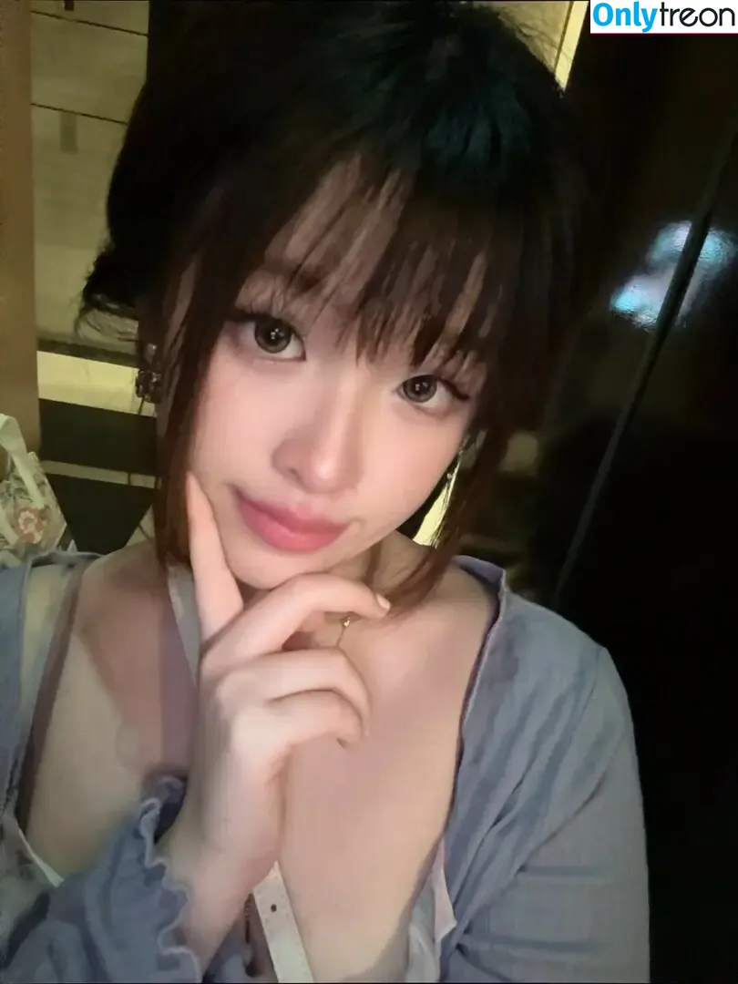 NaoVR nude photo #0032 (anyuser / kitsuhimenao)