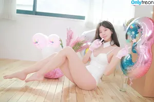  nude photo #0010