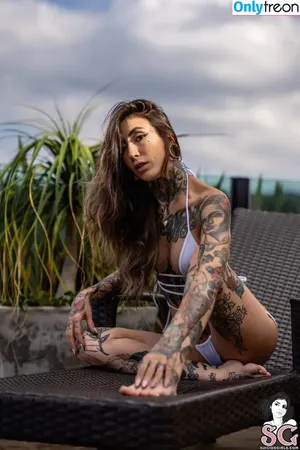  nude photo #0005