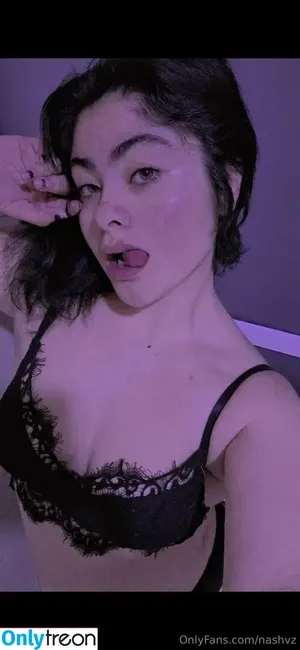 nashvz / nashvs nude photo #0001