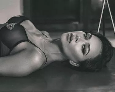 Nastasya Samburskaya / samburskaya nude photo #0190