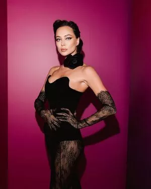 Nastasya Samburskaya / samburskaya nude photo #0208