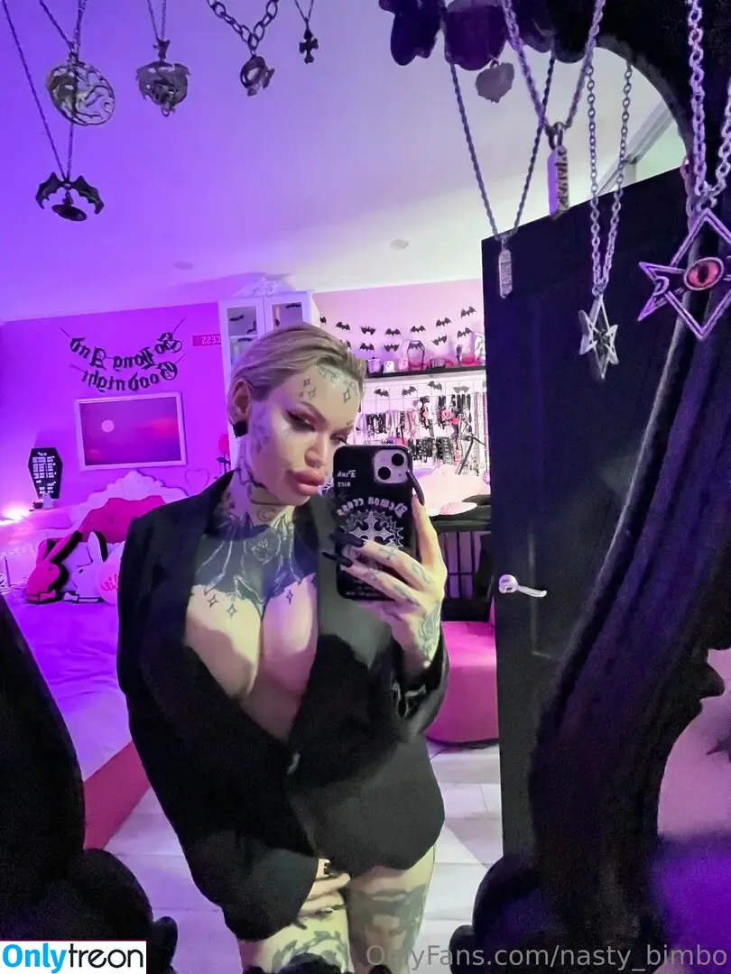 Nasty_bimbo nude photo #0070 (nasty_nasty_bimbo)