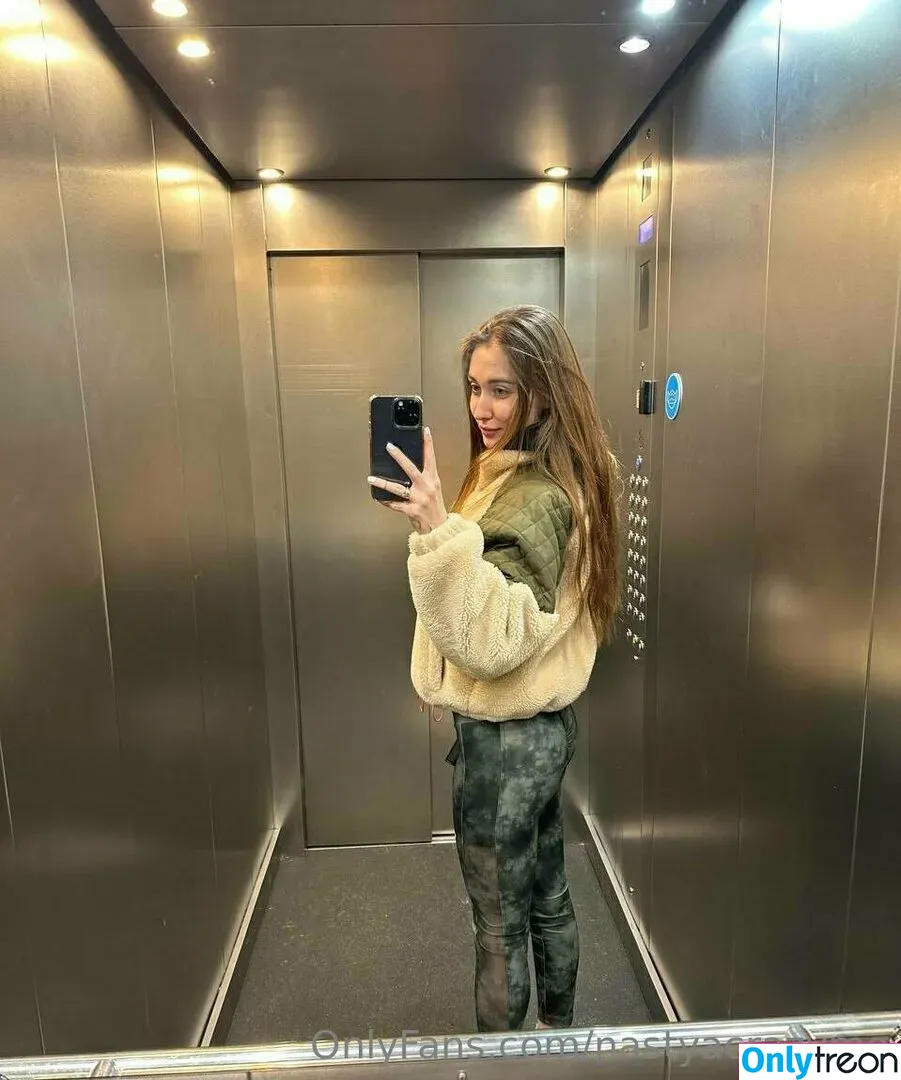 nastyacrazymo голая photo #0206 (nastya_crazy_mom / nastyanagini)