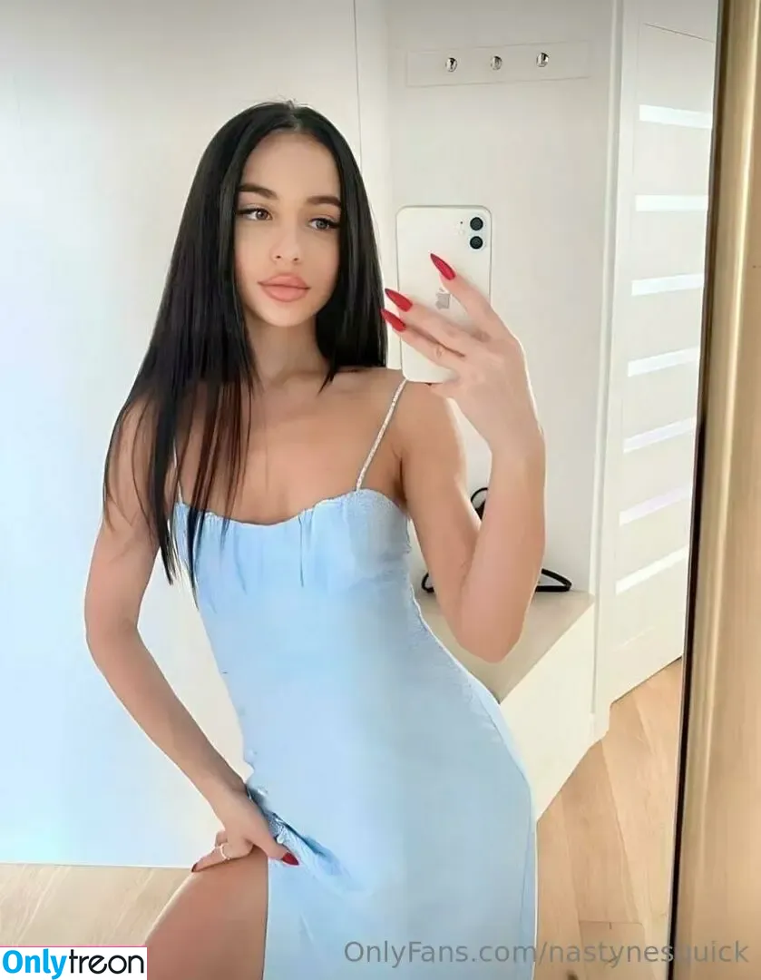 nastynesquick nude photo #0129 (nastynesquik)