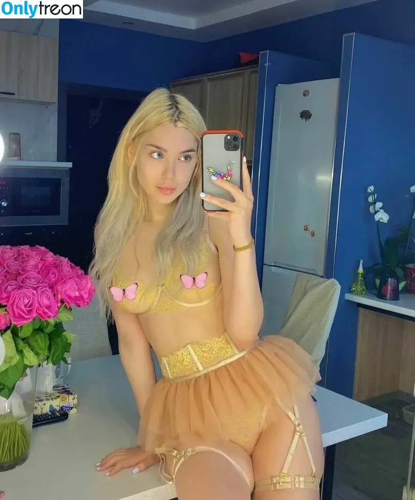 Nata_bez_talanta nude photo #0051 (bez_talanta)