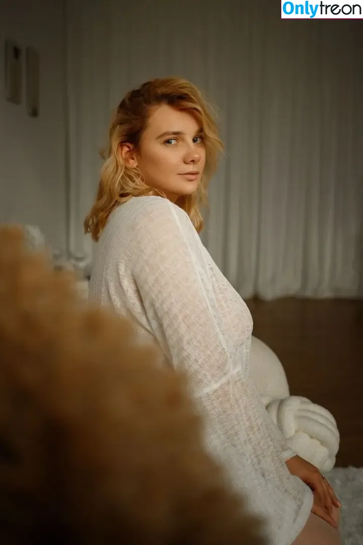 Natali Tihomirova nude photo #1534 (N__Tihomirova / natalia__tihomirovafanpage99 / tihomirovanatalia)