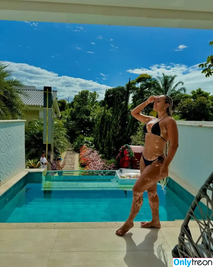 Natália Deodato nude photo #0012 (ex-BBB / natalia.deodato)