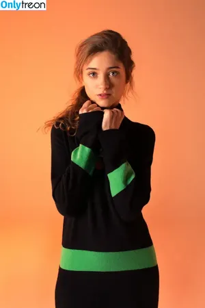 Natalia Dyer / nattyiceofficial nude photo #0543