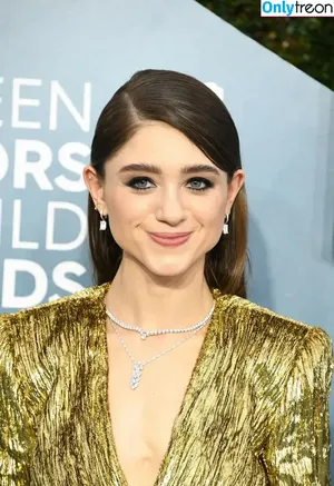 Natalia Dyer / nattyiceofficial nude photo #0584