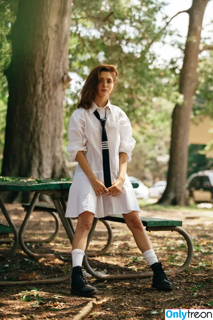 Natalia Dyer голая photo #0074 (nattyiceofficial)