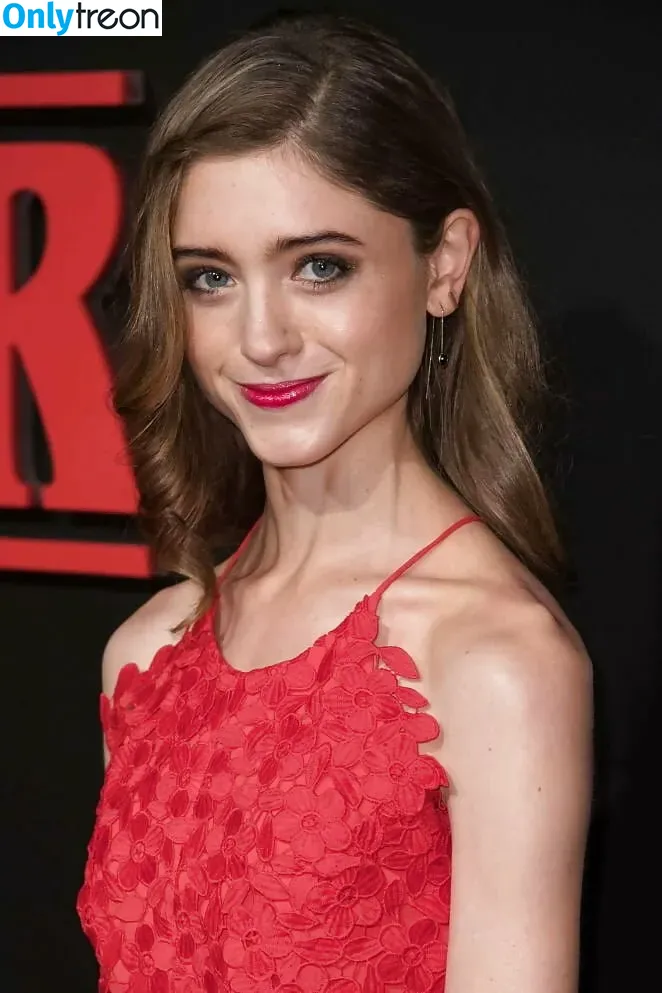 Natalia Dyer nude photo #0120 (nattyiceofficial)