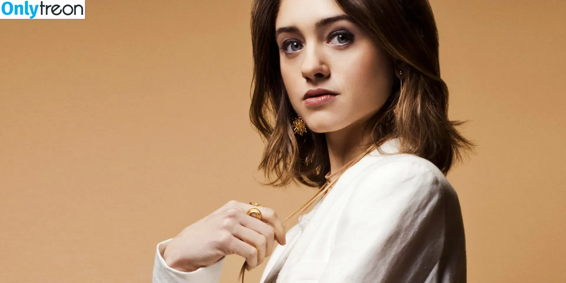 Natalia Dyer nude photo #0165 (nattyiceofficial)