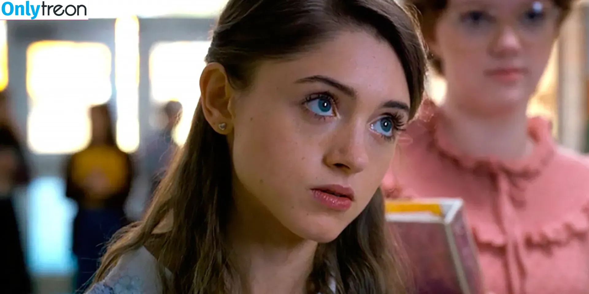 Natalia Dyer голая photo #0211 (nattyiceofficial)