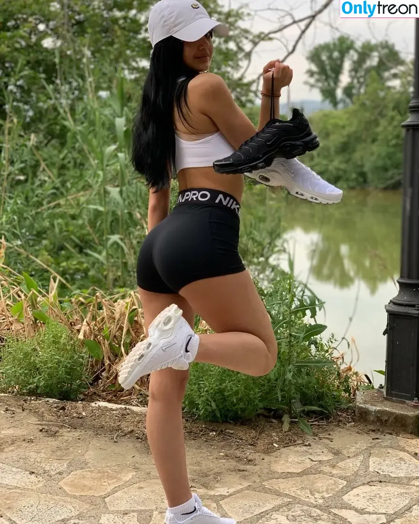 Natalia Lamprou голая photo #0061 (natalia_lmpr)