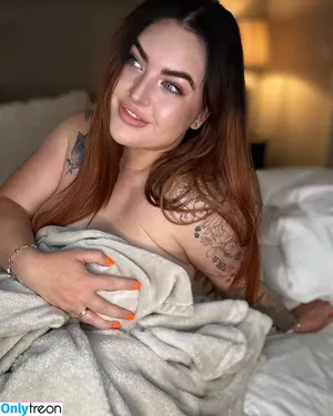 Natalia Rae Reynolds / iamnataliarae / nataliaraeofficial nude photo #0008