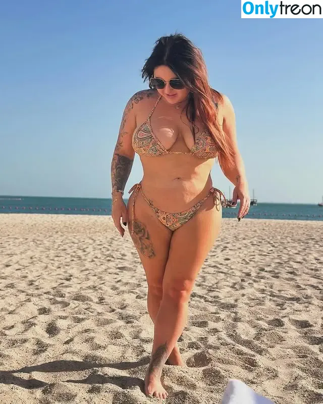 Natalia Rae Reynolds nude photo #0018 (iamnataliarae / nataliaraeofficial)
