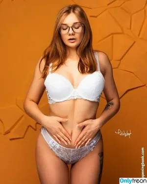 Natalia Tihomirova / tihomirovanatali_ / tihomirovanatalia nude photo #0050