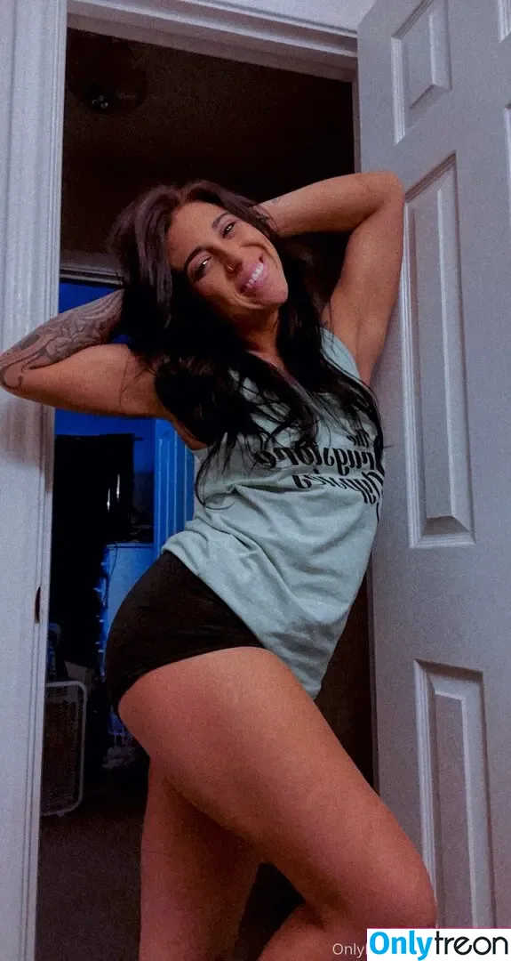 nataliafior nude photo #0006 (nataliafior502)