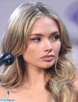 Natalie Alyn Lind / nataliealynlind / natalynlind фото голая #0704