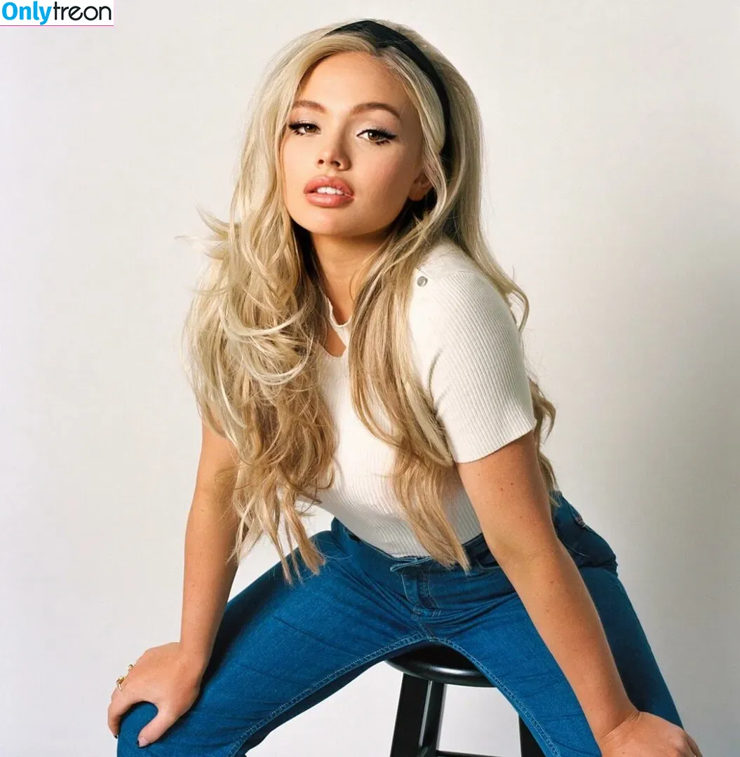 Natalie Alyn Lind nude photo #0488 (natalynlind)