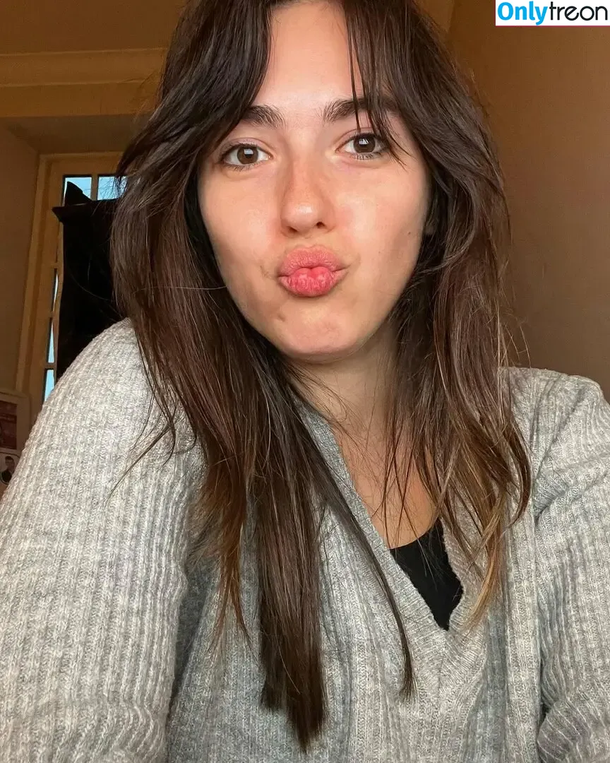 Natalie Ann nude photo #0003 (upyourvlog)