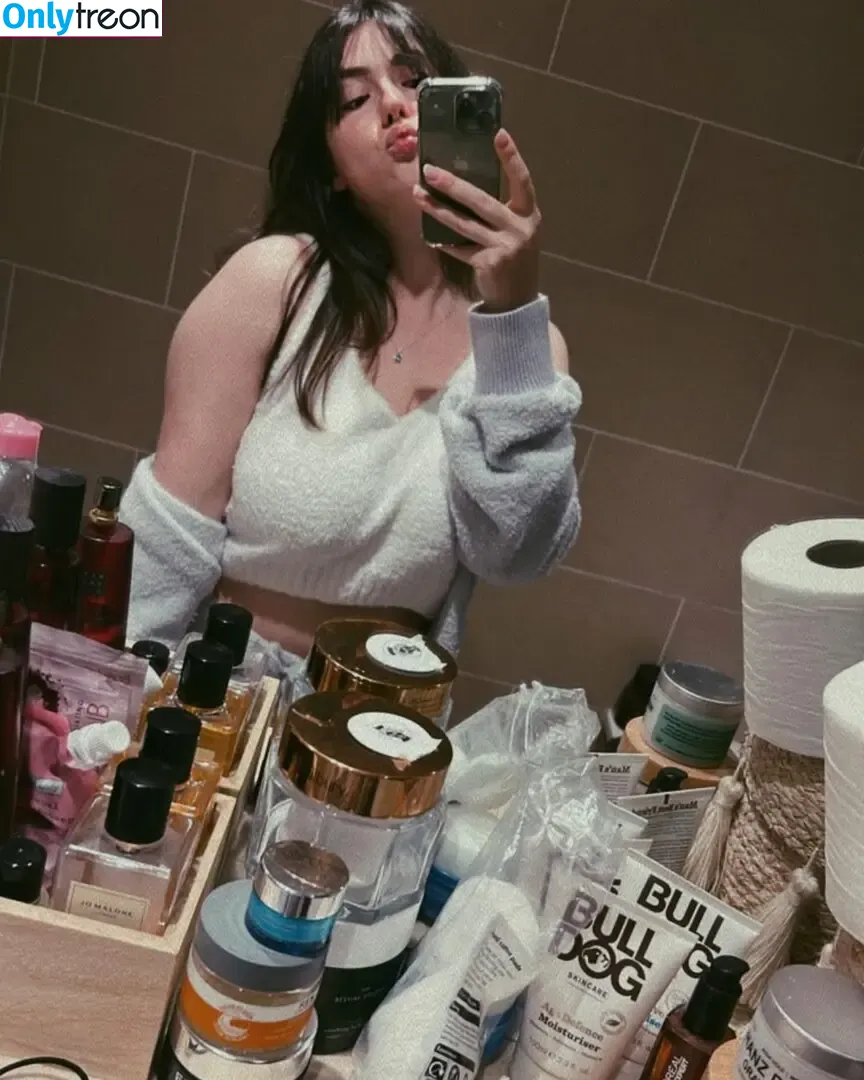 Natalie Ann голая photo #0009 (upyourvlog)