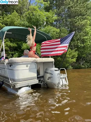 Natalie Decker / NatalieRacing / nataliedecker / user nude photo #0349
