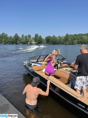 Natalie Decker / NatalieRacing / nataliedecker / user nude photo #0372