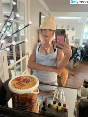 Natalie Decker / NatalieRacing / nataliedecker / user nude photo #0376