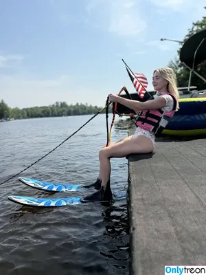 Natalie Decker / NatalieRacing / nataliedecker / user nude photo #0446