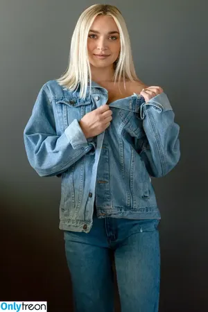 Natalie Decker / NatalieRacing / nataliedecker / user nude photo #0501