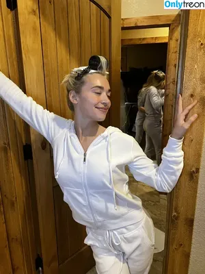 Natalie Decker / NatalieRacing / nataliedecker / user nude photo #0528