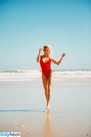 Natalie Decker / NatalieRacing / nataliedecker / user nude photo #0647